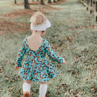 Daisy Monarch Butterfly Seamless File